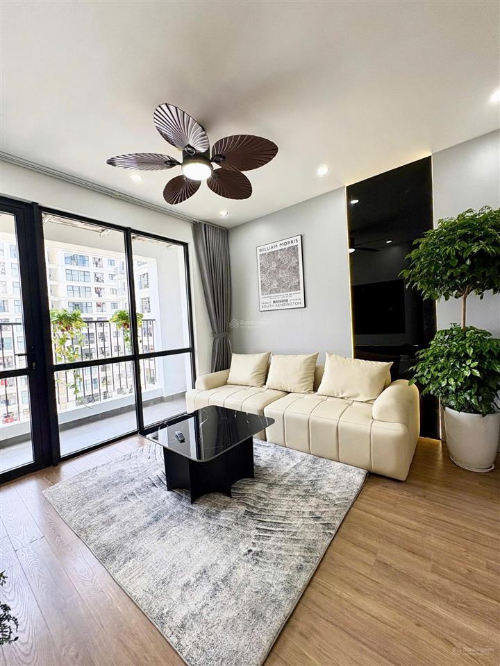 Giá tốt nhất toàn kđt thành phố giao lưu  64m2 chỉ 4,99 tỷ đang cho thuê dòng tiền 10tr/m2