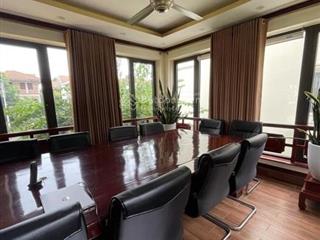 Biệt thự đơn lập, kđt long việt , mê linh ,quang minh , nội thất xín ở đẳng cấp .