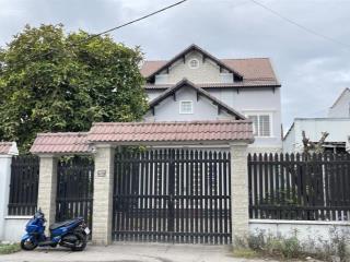 Cho thuê biệt thự 4pn, 5wc giá cực chất 15 triệu, 245m2 tại trần văn mười, hóc môn, hcm