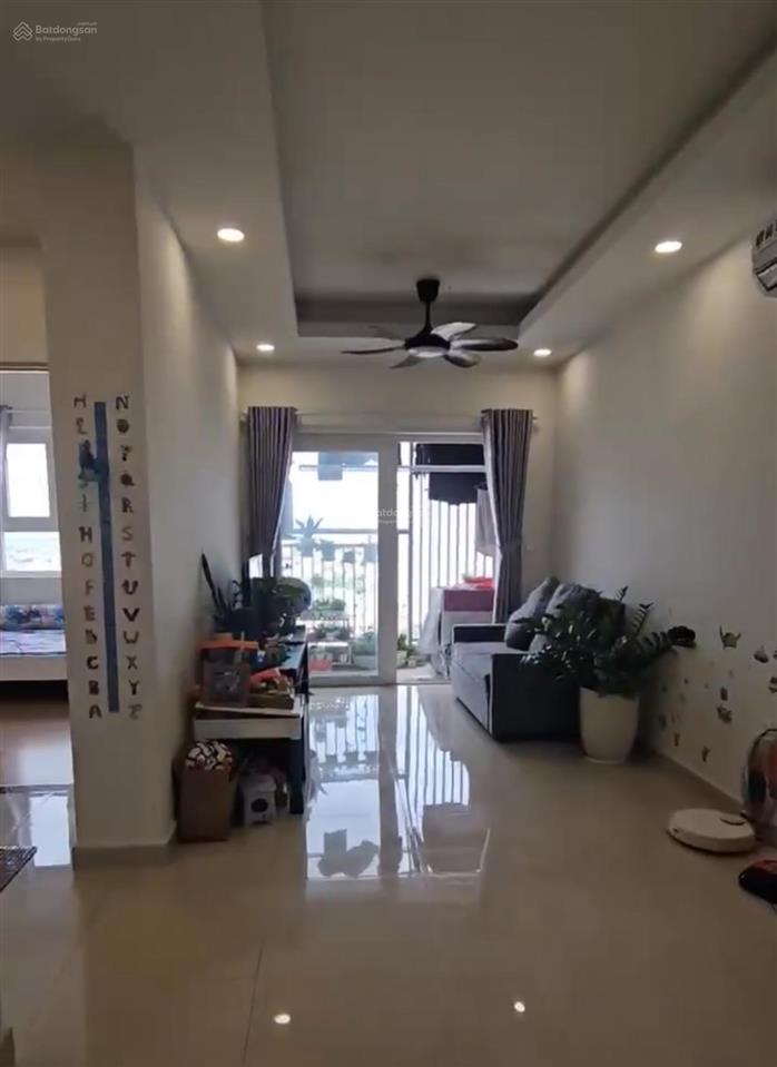 Cần bán gấp căn hộ chung cư moonlight boulevard.