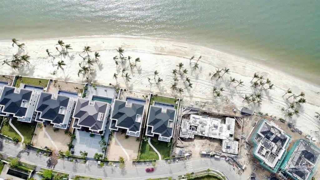 Luxury villas  gd1 grand bay halong villas  biệt thự vip  1 bước chân chạm cát  630m2  135 tỷ