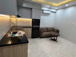 Cho thuê căn hộ ccmn ngọc thuỵ, cạnh công viên, trường pháp, có ban công thoáng, 2 ngủ 8tr/th