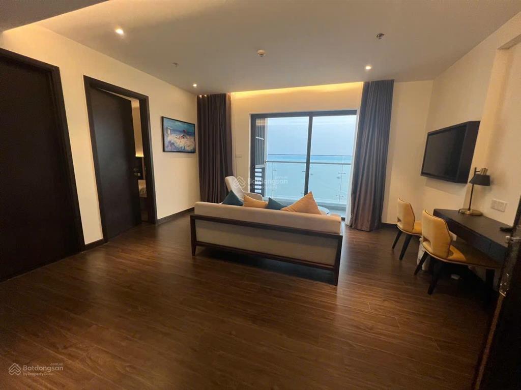 Bán 2 ngủ view trực biển chỉ hơn 4 tỷ cho chung cư cao cấp hạ long
