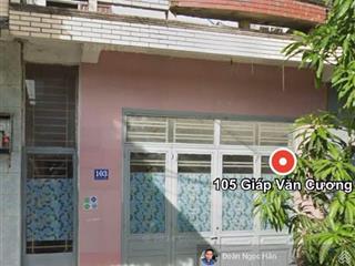 Chỉ vài bước chân ra bãi biển  chưa đến 5ty sở hữu ngay căn nhà c4 dọc theo đường bờ biển ntt
