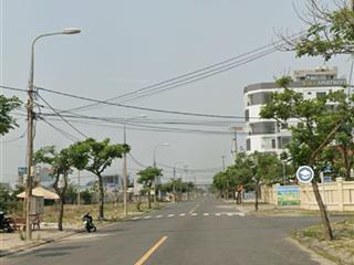 Lô đất đường 10m5 ngay bãi tắm tân trà siêu đẹp, quý khách không nên bỏ qua bđs này ạ.!