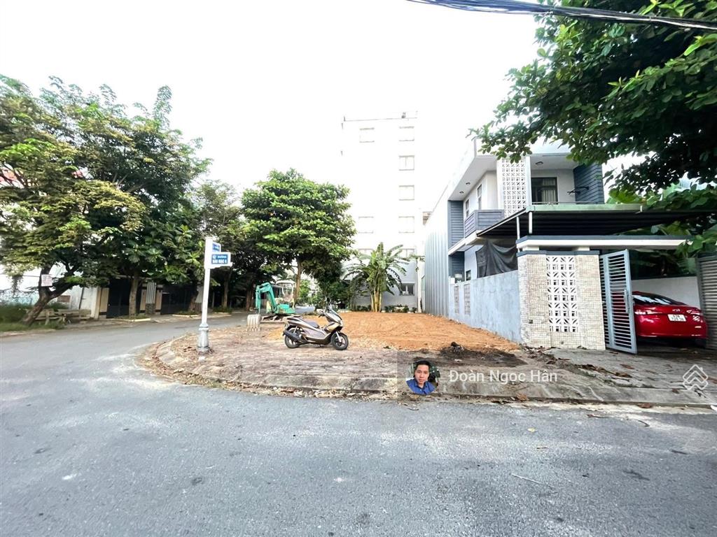 Một lô góc tuyệt đẹp ngay bãi tắm liên chiểu, quý khách nhanh để sở hữu ngay