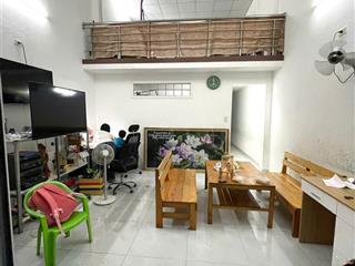 Bán đất tặng nhà gác lửng mt hoà minh 17 gần biển giá ngang đất trống