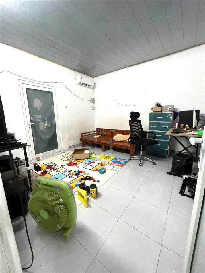 Bán đất tặng nhà gác lửng mt hoà minh 17 gần biển giá ngang đất trống