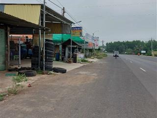 Bán lô đất dt759b, cách chợ 450m, dân xung quanh đông nghẹt