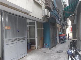 Bán căn hộ ccmn phố vũ tông phan  thanh xuân  2 ngủ x 2 wc  căn góc thoáng sáng.