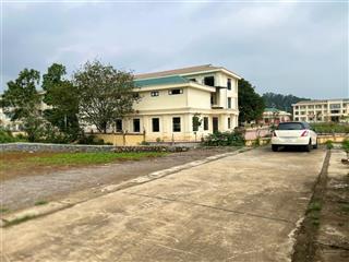 Bán 233m2 đất xã phú cát quốc oai gần quốc lộ 21