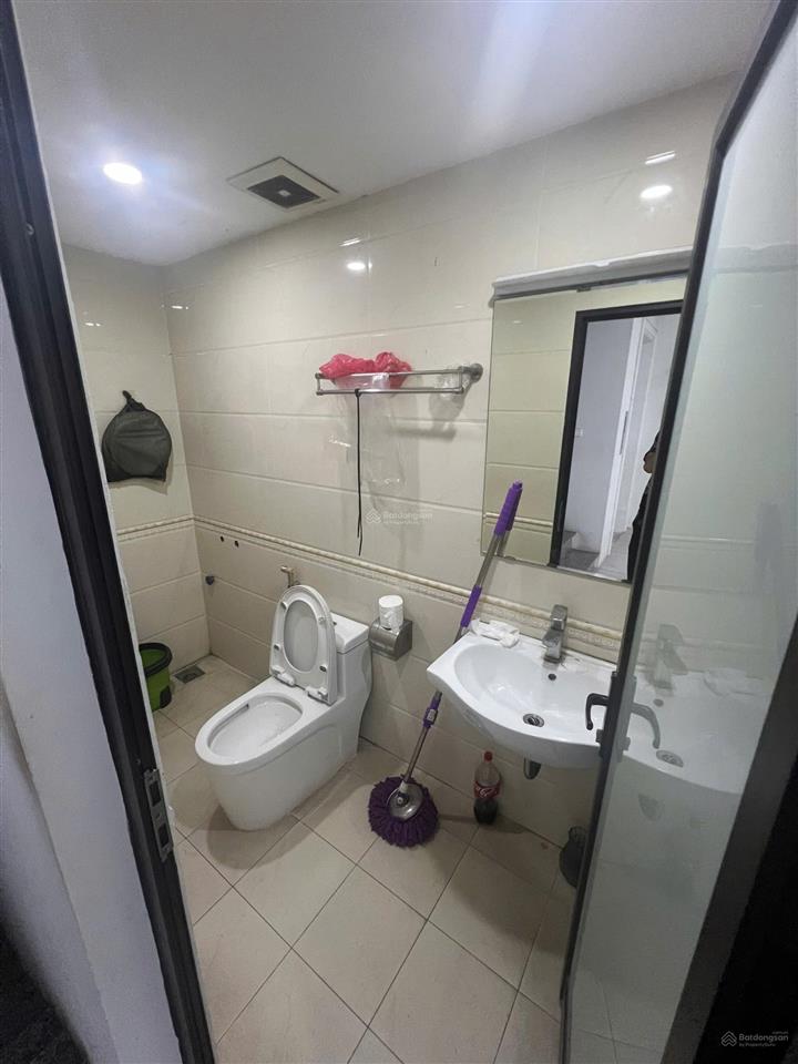 Chính chủ cho thuê văn phòng mặt đường trần thái tông, 65m², giá tốt 11tr.  0966 772 ***