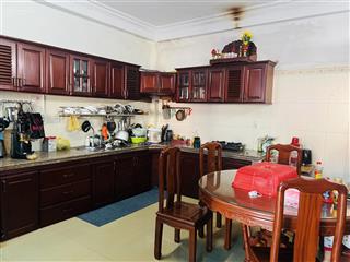 Giá tốt bán nhanh nhà 2 tầng vân đồn đường lớn, vỉa hè lớn, chủ đi mỹ
