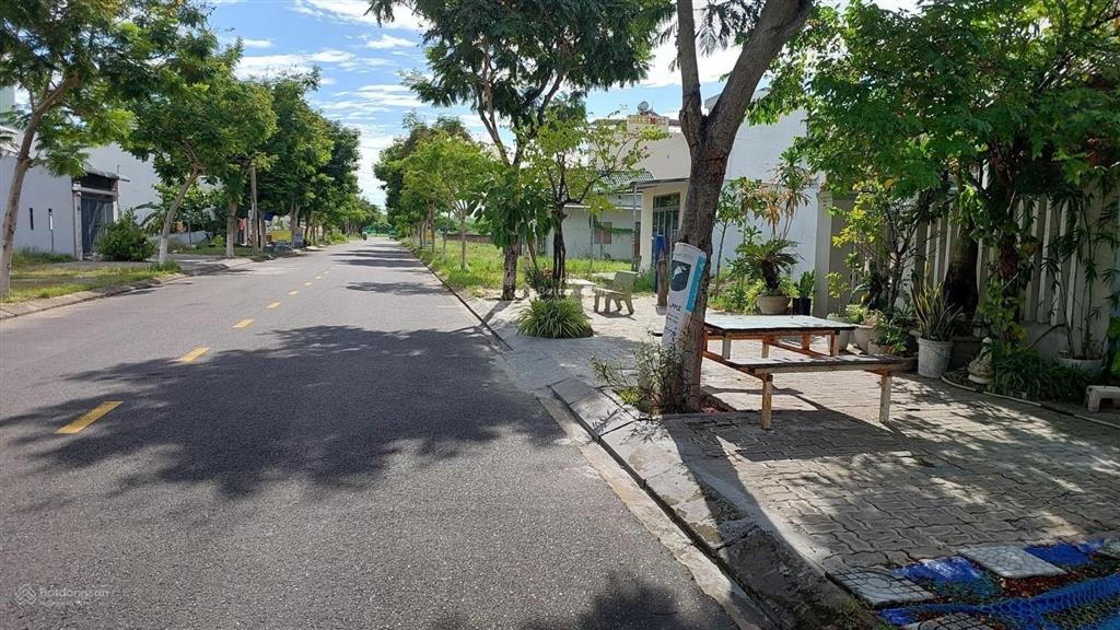 Bán lô đôi 200m, vài bước xuống bãi tắm non nước, 100m ra mặt đường trường sa giá ngon bổ rẻ!