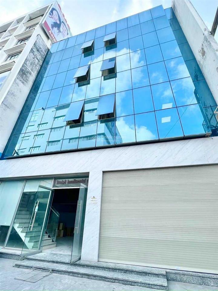 Cho thuê toà nhà 106 lê lai, phường bến thành, quận 1, tphcm 10 x 25 m. kết cấu t lửng 4l