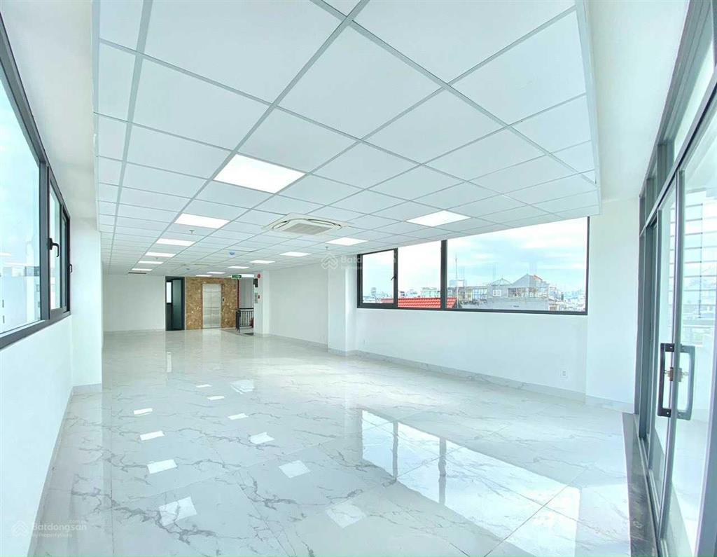 Cho thuê tòa nhà 106 lê lai phường bến thành tp. hồ chí minh