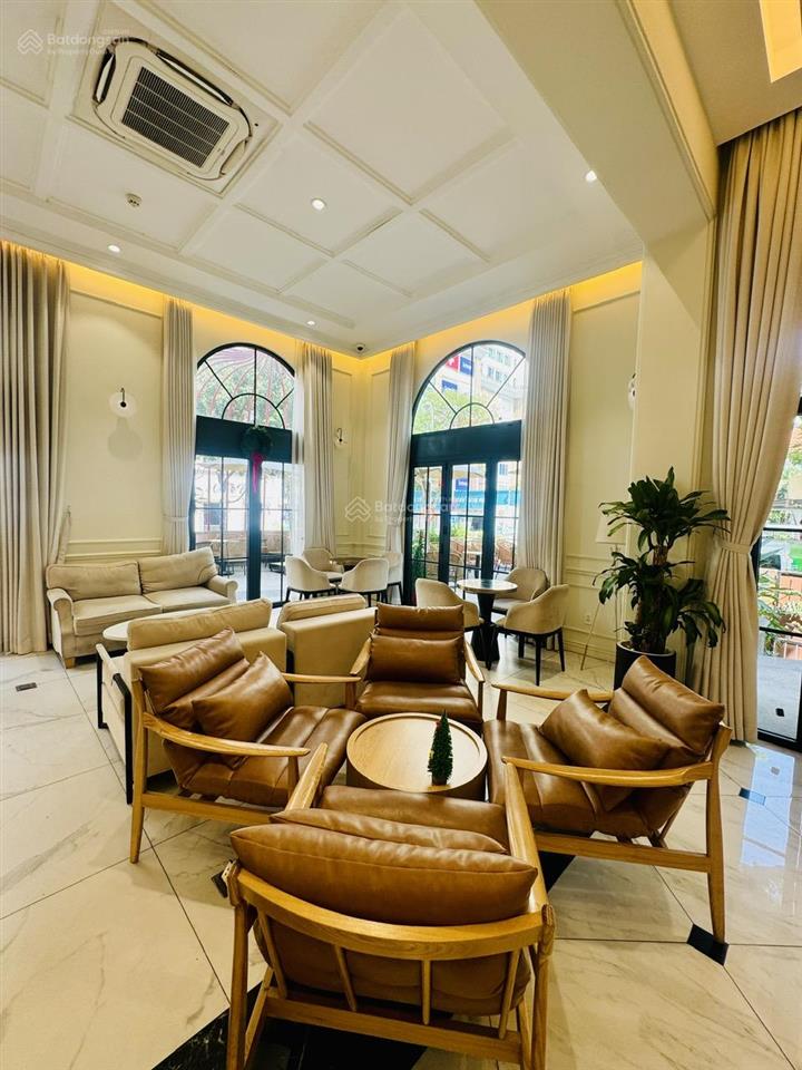 Cho toà nhà mặt tiền lớn vị trí đắc địa đường lý tự trọng, p. bến thành, q.1 tphcm