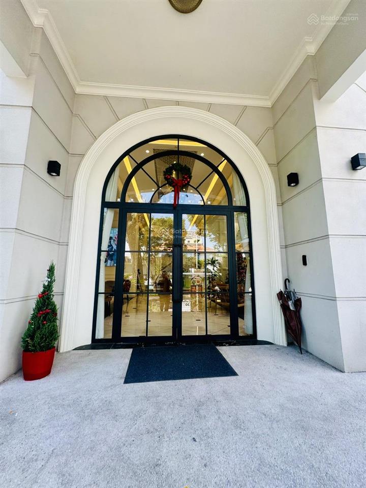 Cho toà nhà mặt tiền lớn vị trí đắc địa đường lý tự trọng, p. bến thành, q.1 tphcm