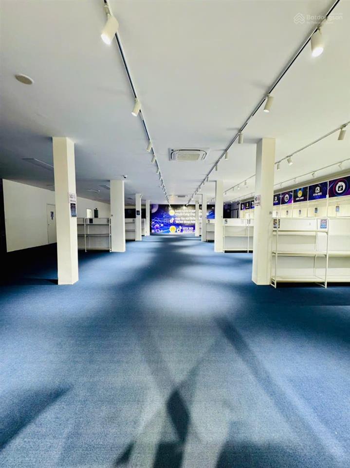 Mặt tiền lớn 20m đường quang trung  gò vấp  tp. hồ chí minh