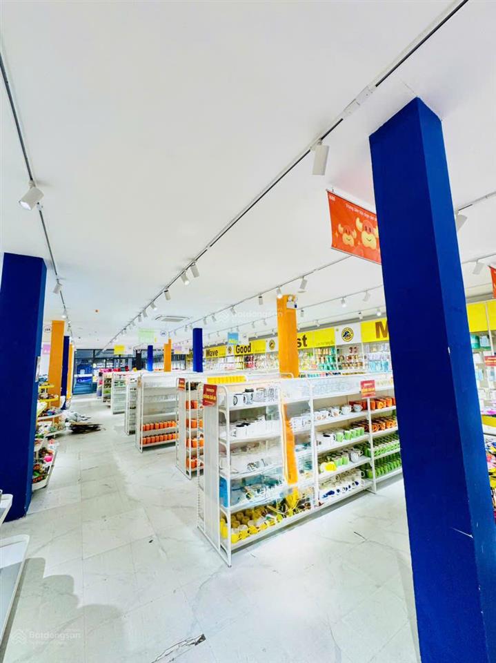 Mặt tiền lớn 20m đường quang trung  gò vấp  tp. hồ chí minh