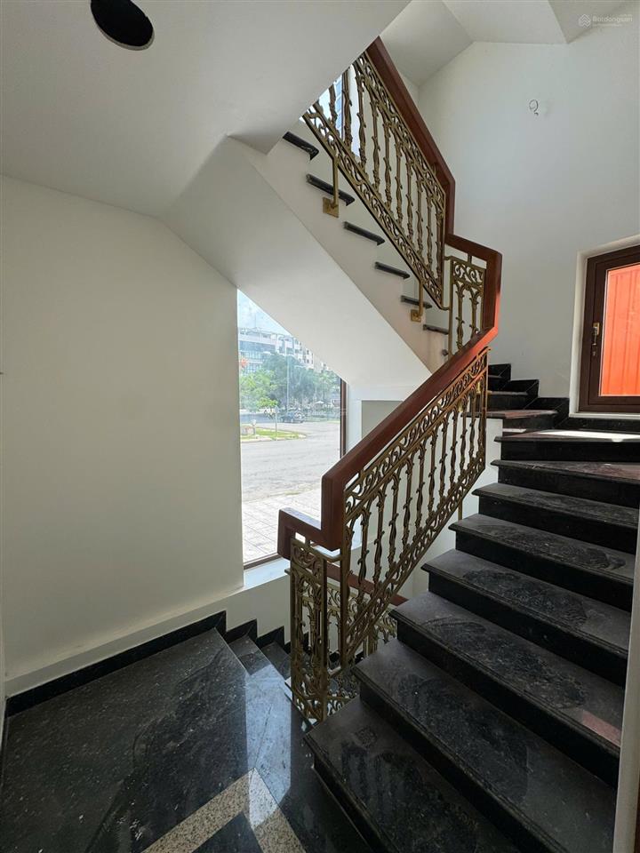 Góc 2 mặt tiền đường trần quý kiên vị trí đẹp nhất đảo kim cương  q2 ( thủ đức )  tp hồ chí minh