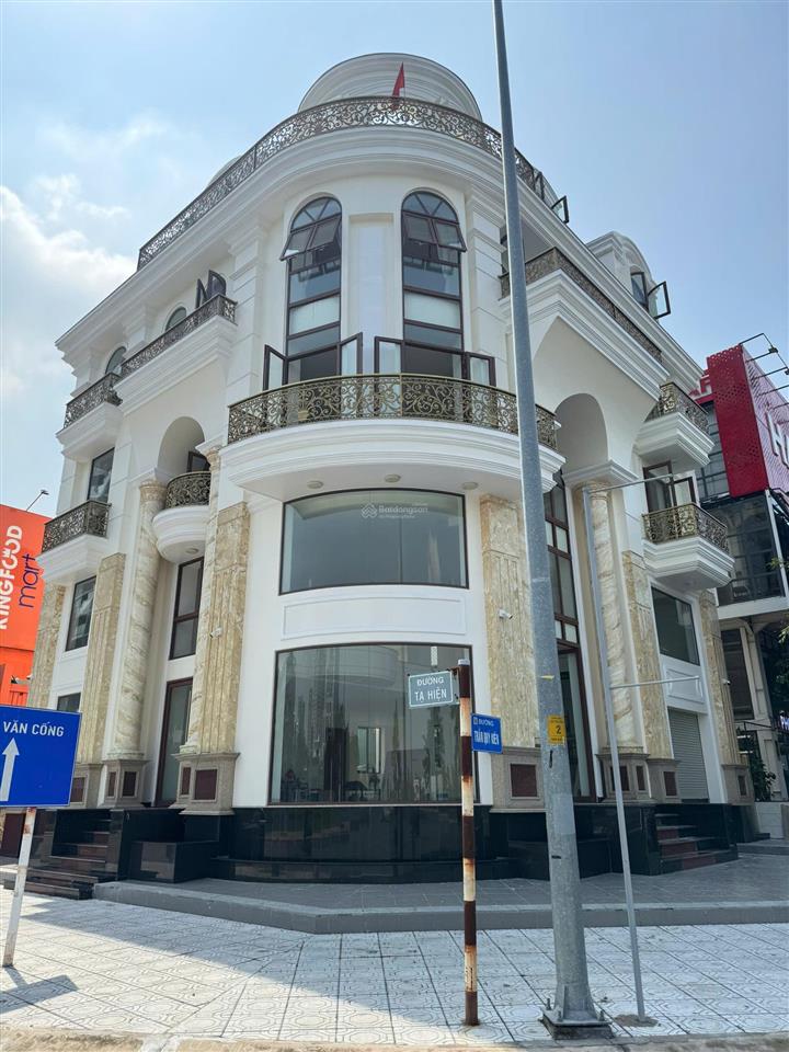 Góc 2 mặt tiền đường trần quý kiên vị trí đẹp nhất đảo kim cương  q2 ( thủ đức )  tp hồ chí minh