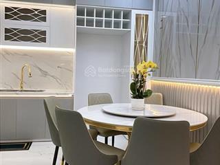 Bán nhà mới, full nội thất, kết cấu 3 tầng, đường huỳnh tấn phát, q7, gần mặt tiền đường giá 6 tỷ x
