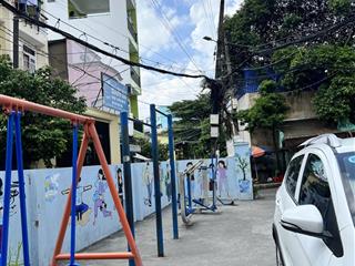 Bán nhà nát hẻm xe hơi ngay nhà, 46m2 (3.7x14.5m) lô góc 2 mặt hẻm, chỉ 4.699 tỷ tl