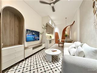Bán nhà mới ở ngay, hẻm thông 1 trục, 42m2 3 tầng sẵn nội thất, chỉ hơn 5 tỷ