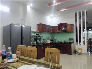 Mặt tiền đường lê thị tính, mà giá bằng nhà kiệt