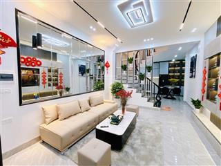Chính chủ bán nhà đẹp 33m 4 tầng 3 ngủ, gần phố, sổ đỏ vuông đẹp, sẵn về ở ngay