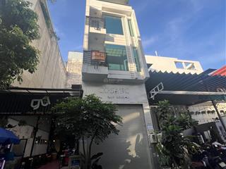Chính chủ bán nhà đường 3/2  phường 14. 65m2 đất 4 tầng giá chỉ 21 tỷ. đường trước nhà 8m