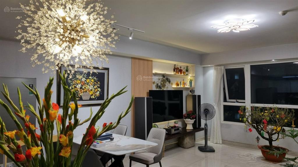 The eastern  299 liên phường, tp. thủ đức  nhà đẹp full nội thất chỉ 4.5 tỷ  có 3pn 2wc