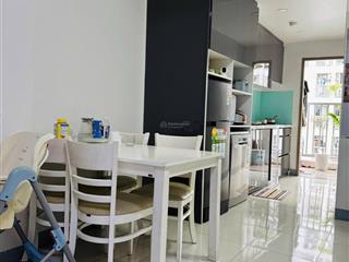 Cần bán gấp căn hộ 2pn 2wc sky 9  block ct2 full nội thất