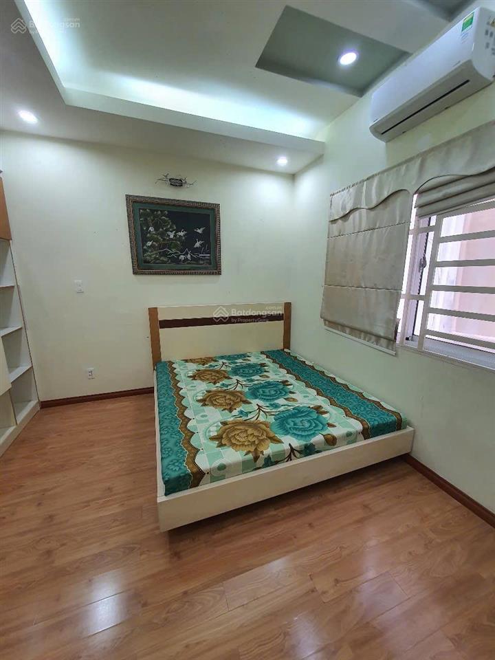 Bán nhà mặt tiền đường 84 kdc cao lỗ p4 q8, dt 4x20m, 3.5 tấm, ngay bệnh viện q8