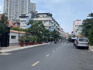 Bán nhà mới có thang máy kdc bình đăng p6 q8, ngay bến xe q8