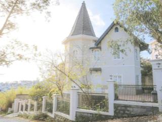 Giảm 3 tỷ villa 2 mặt tiền đường chính ngay trung tâm  thích hợp kinh doanh lưu trú
