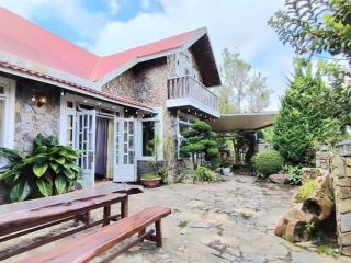 Bán villa mặt tiền đường trịnh hoài đức  view cực thoáng  335m2