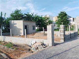 Bán đất tặng nhà cấp 4  trung tâm bắc nha trang  cách chợ vĩnh hải 500m  giá tốt