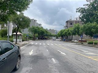Chính chủ bán gấp lô đất mặt phố kinh doanh đỉnh đường lý nam đế, khai quang 125m 2 mặt tiền 53tr/m