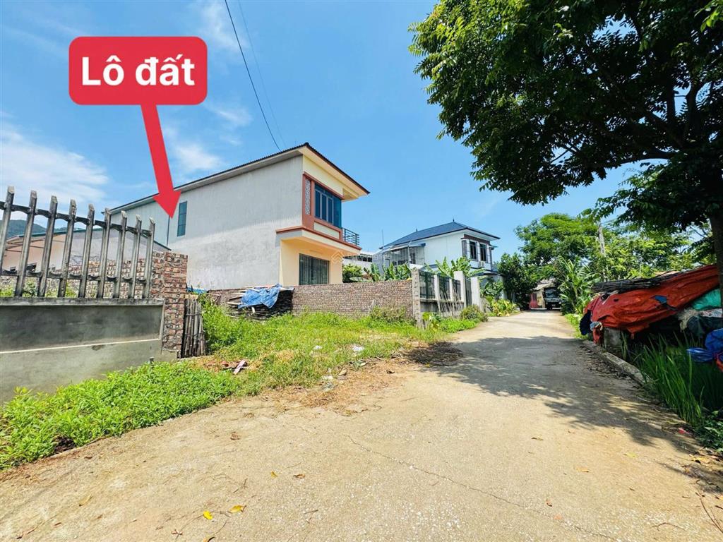 Chính chủ bán gấp lô đất cạnh trường học hồ sơn, tam đảo 94m mt 6,95m đường ôtô 9xxtr 0988296228