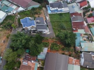 Bán đất đà lạt, khuôn đất vuông vắn, bằng phẳng, 233m2 ngang 10m trung tâm ngã 5 đại học 9,8 tỷ