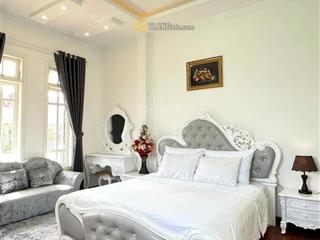 Bán villa đà lạt nằm ngay khu du lịch thung lũng tình yêu, 300m2 10 phòng, giá 23 tỷ đã hoàn công