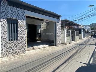 Bán nhà hẻm 2/4 gần biển, ô tô đậu cửa, dt 73.2m² nở hậu, nhà đẹp vào ở ngay giá tốt chỉ 2,5 tỷ