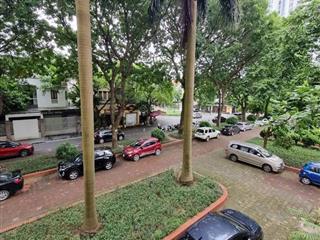 Cần bán căn góc ct văn quán 72m2, 2 ngủ, 1vs, tầng đẹp. 0983 669 ***