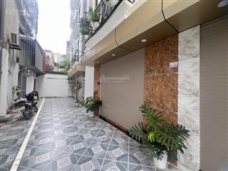 Bán nhà thạch bàn,cổlinh , dt33 m,5tầng ,mt 4m ,giá 6,1 tỷ. ngõ nông gần đường oto
