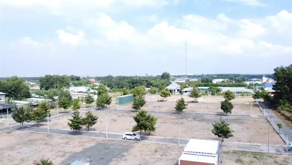 Vị trí đẹp  gần sân bay long thành  chỉ 990tr sổ sẵn  hạ tầng đầy đủ  full thổ cư