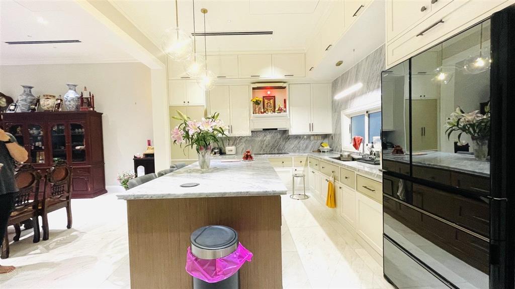 Bán nhà mặt tiền nguyễn văn thủ, quận 1 vị trí vàng trung tâm, siêu phẩm hiếm có