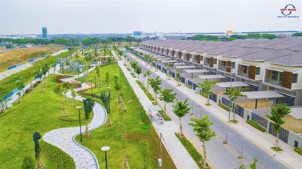 Bán biệt thự đơn lập giá tốt, thiết kế singapore từ chủ đầu tư vsip, thanh toán 30% nhận nhà