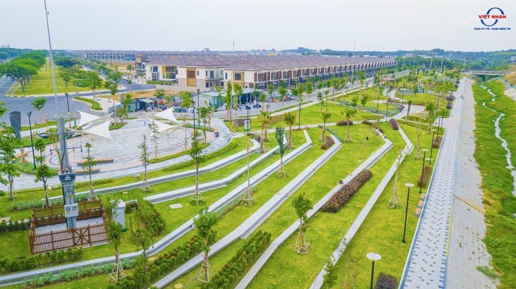 Bán biệt thự đơn lập giá tốt, thiết kế singapore từ chủ đầu tư vsip, thanh toán 30% nhận nhà